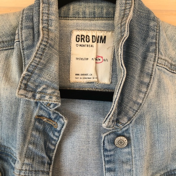 COPY - Garage Jean Vest - Picture 3 of 5